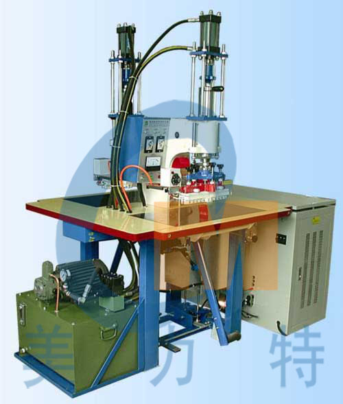 軟膠熔接高頻機(jī)   軟膠熔接高頻機(jī)廠家