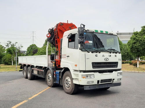 星馬牌AH5310JSQ2L6型隨車起重運(yùn)輸車